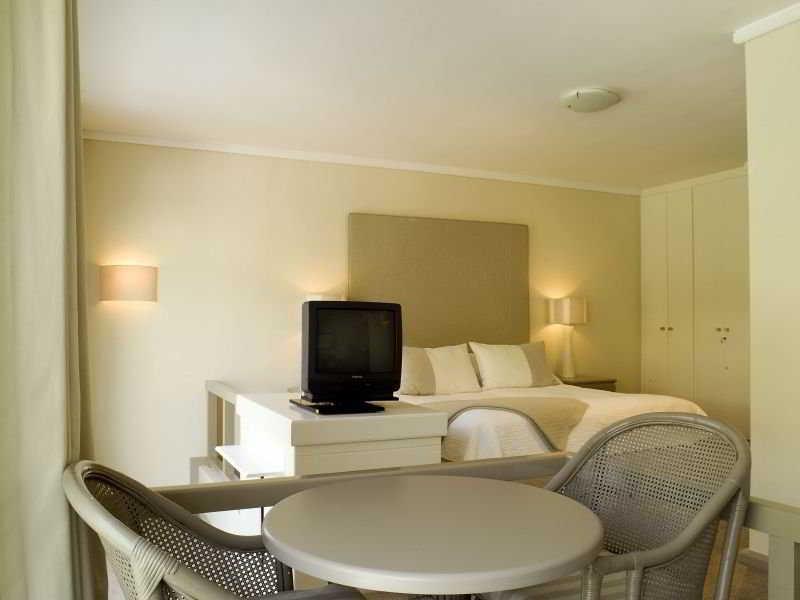 Place On The Bay Self-catering * Cape Town