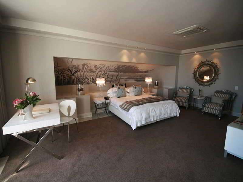 Place On The Bay Self-catering Apartment Cape Town